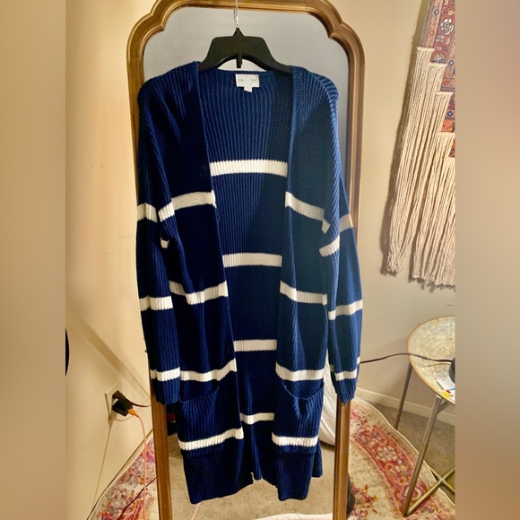 Striped sweater - Picture 2 of 5